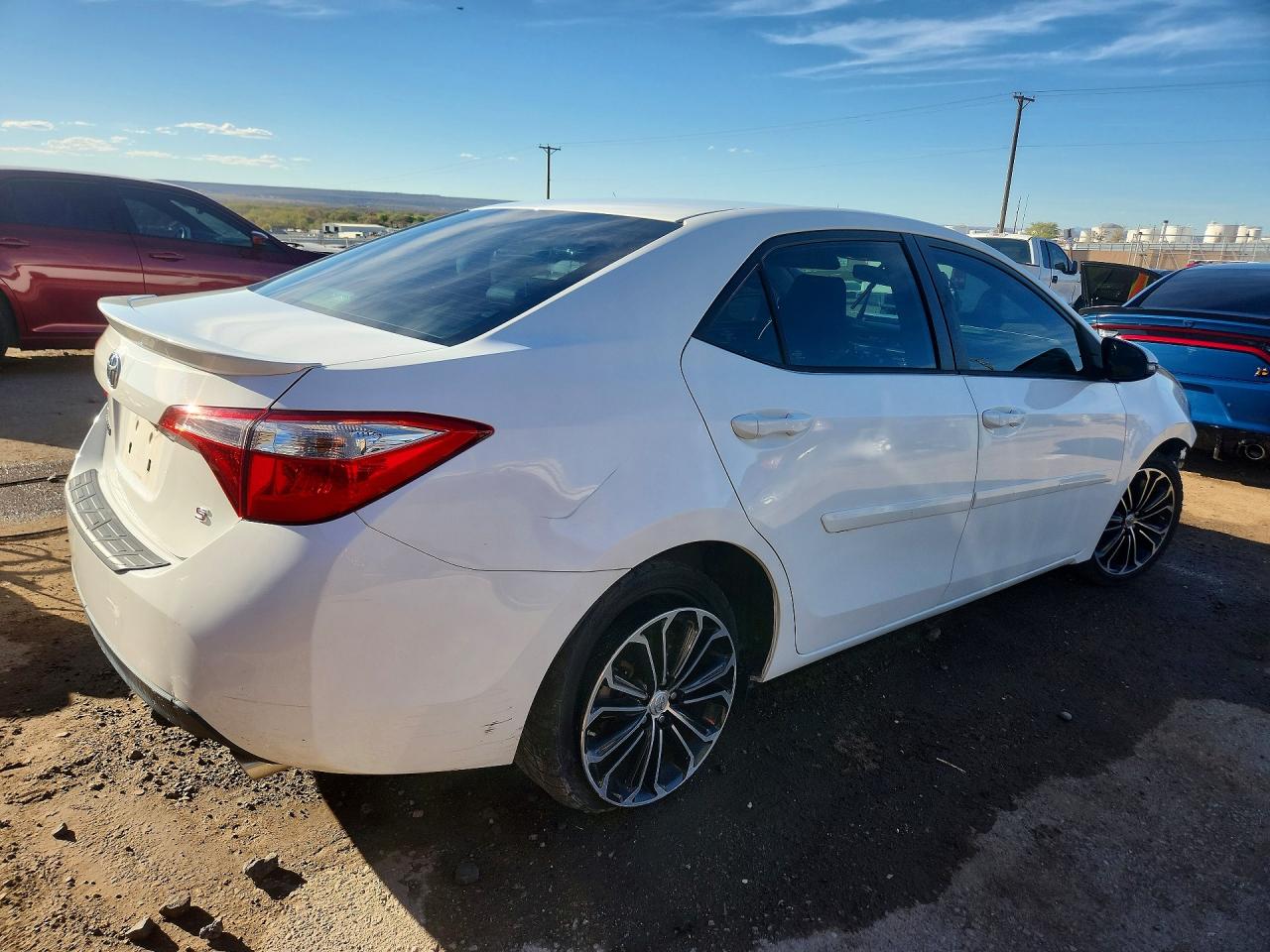 2015 TOYOTA COROLLA S PLUS photo 3