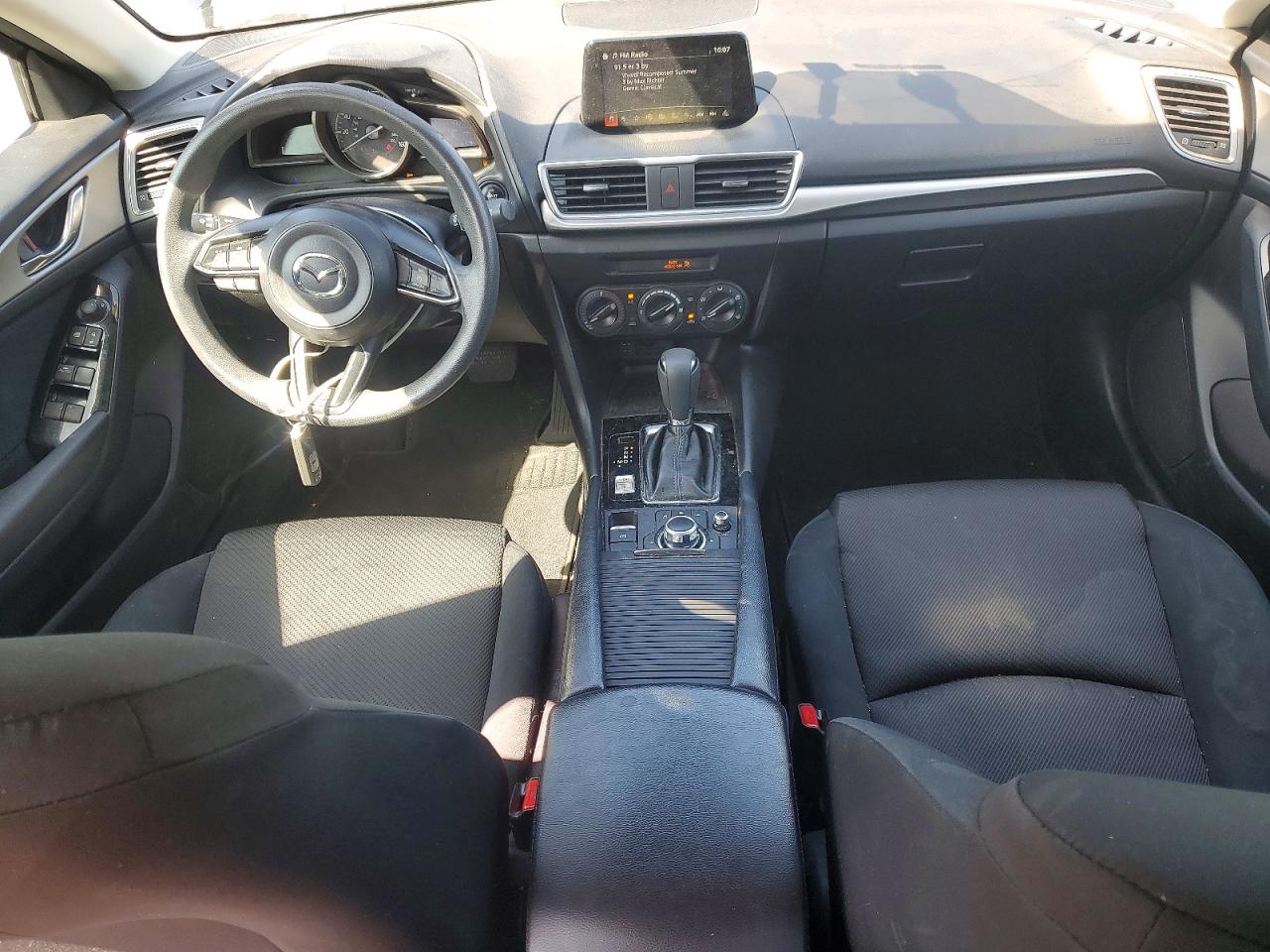 2017 MAZDA 3 SPORT photo 22