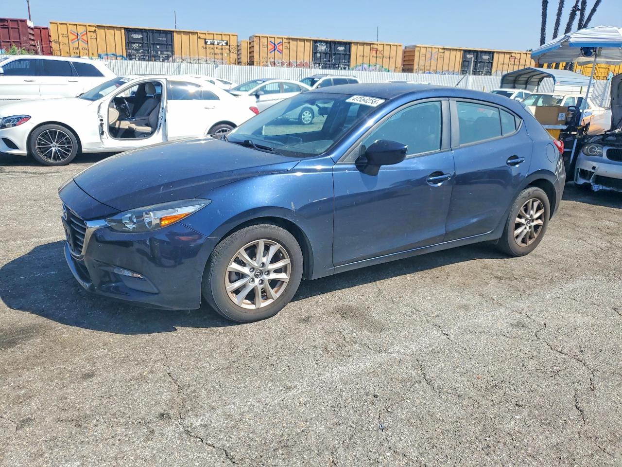 2017 MAZDA 3