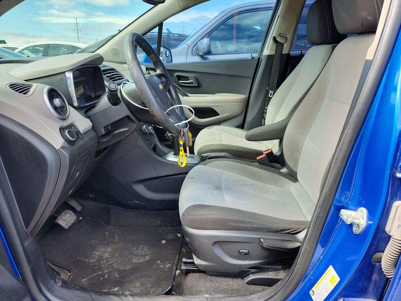 2015 CHEVROLET TRAX LS photo 14