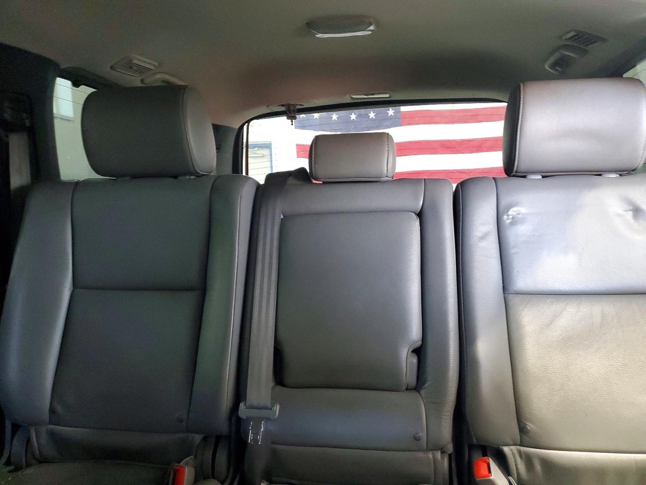 2012 TOYOTA SEQUOIA photo 19
