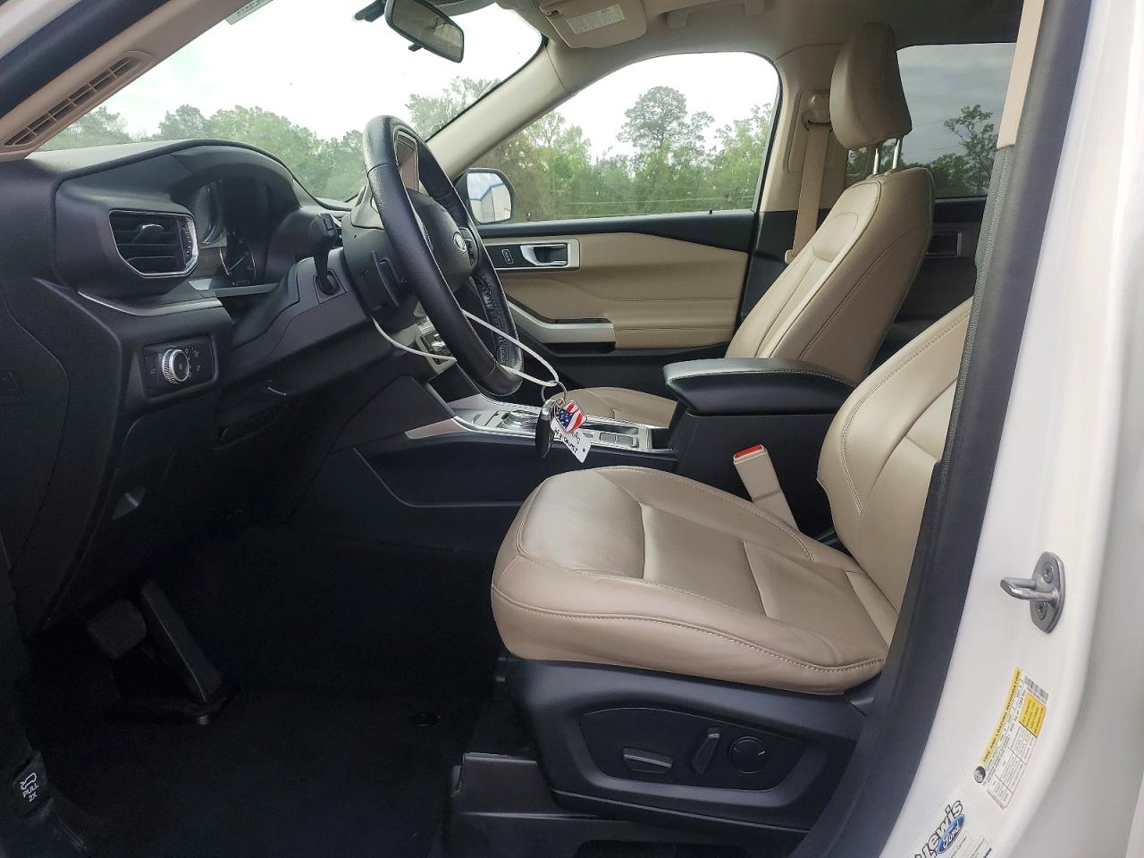 2021 FORD EXPLORER XLT photo 13