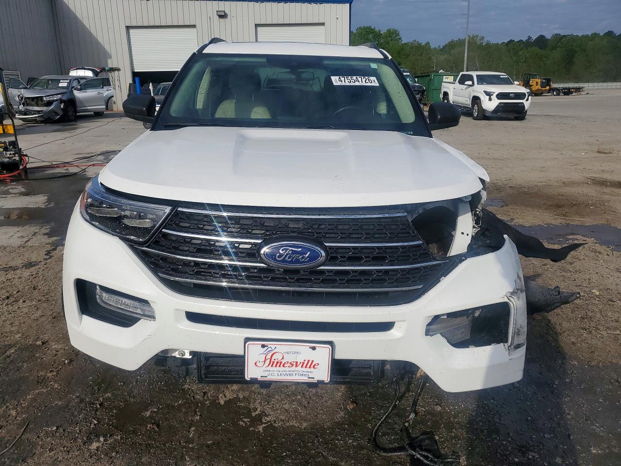2021 FORD EXPLORER XLT photo 9