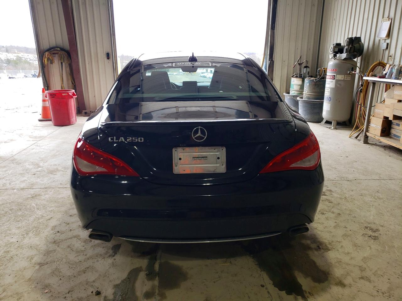 2016 MERCEDES-BENZ CLA 250 photo 11