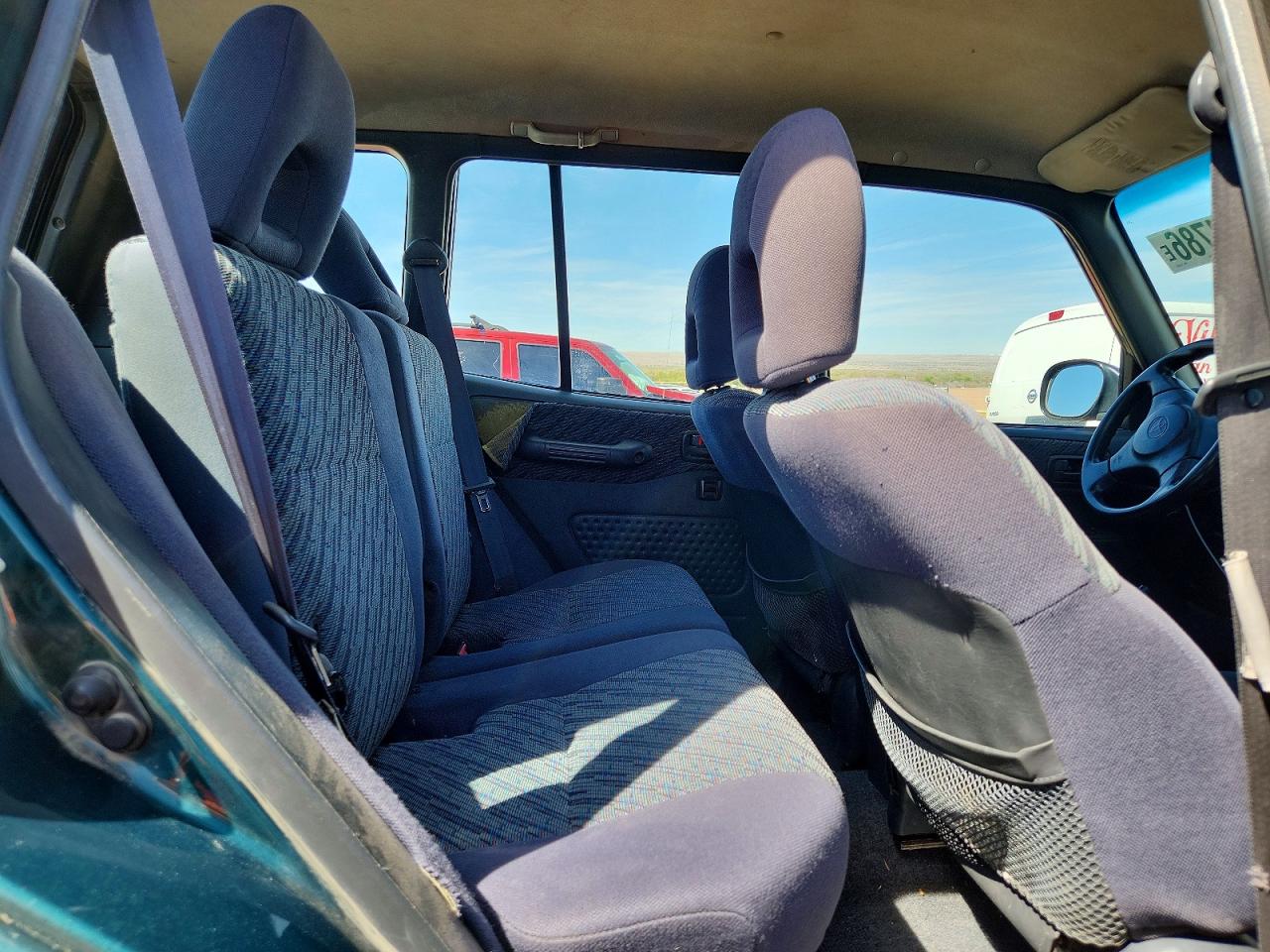2000 TOYOTA RAV4 BASE photo 11