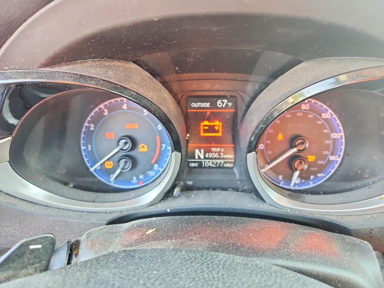 2016 TOYOTA COROLLA S PLUS photo 17