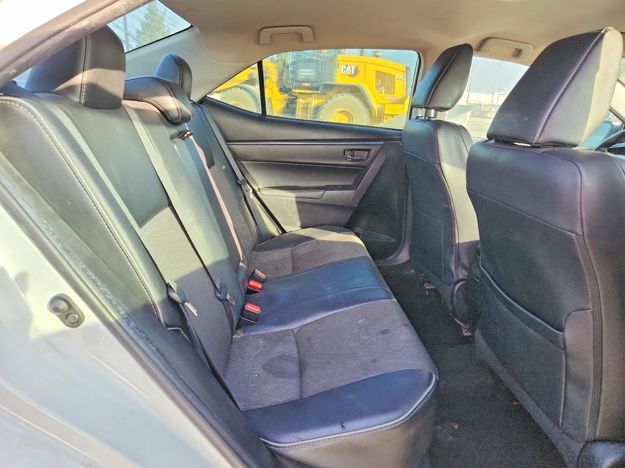 2016 TOYOTA COROLLA S PLUS photo 19