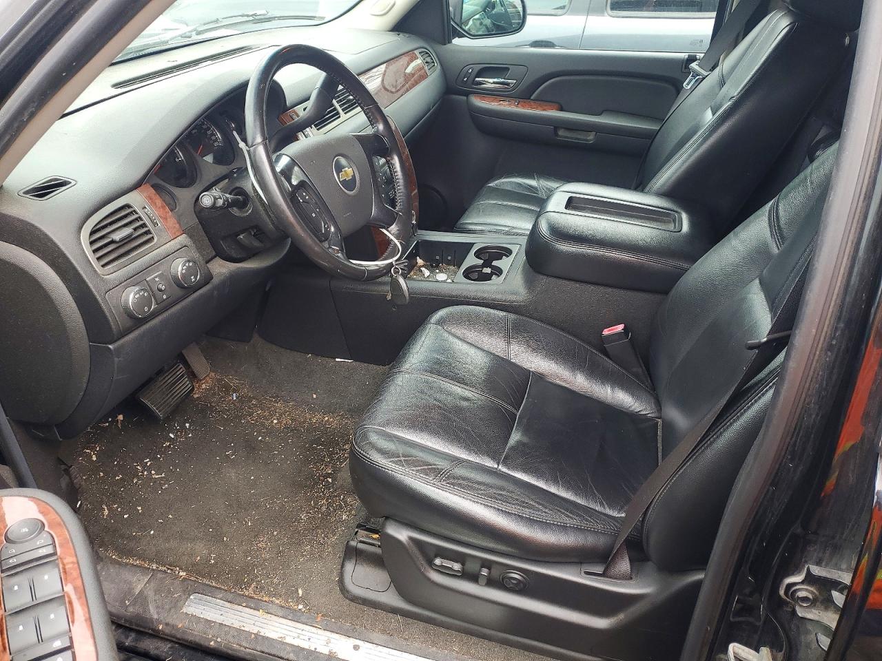 2007 CHEVROLET SUBURBAN K1500 photo 14