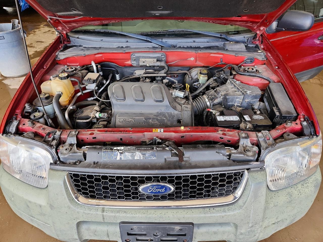 2004 FORD ESCAPE XLT photo 23