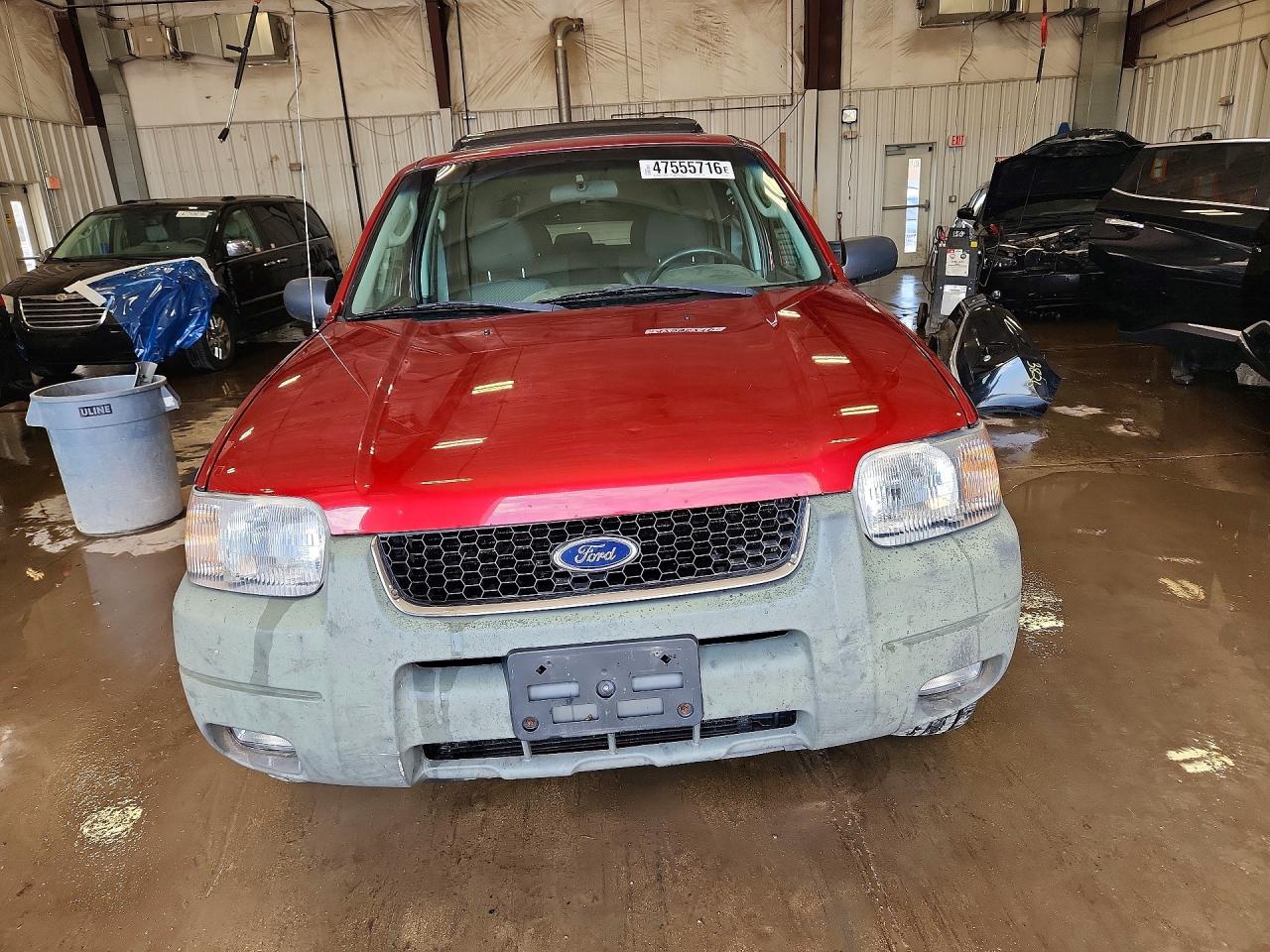 2004 FORD ESCAPE XLT photo 9