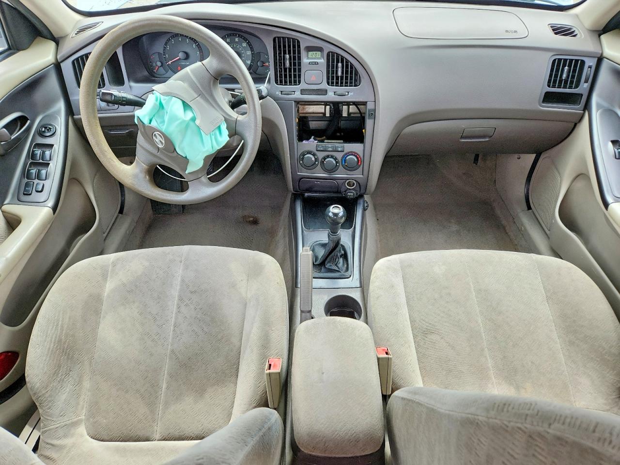2005 HYUNDAI ELANTRA GLS photo 15