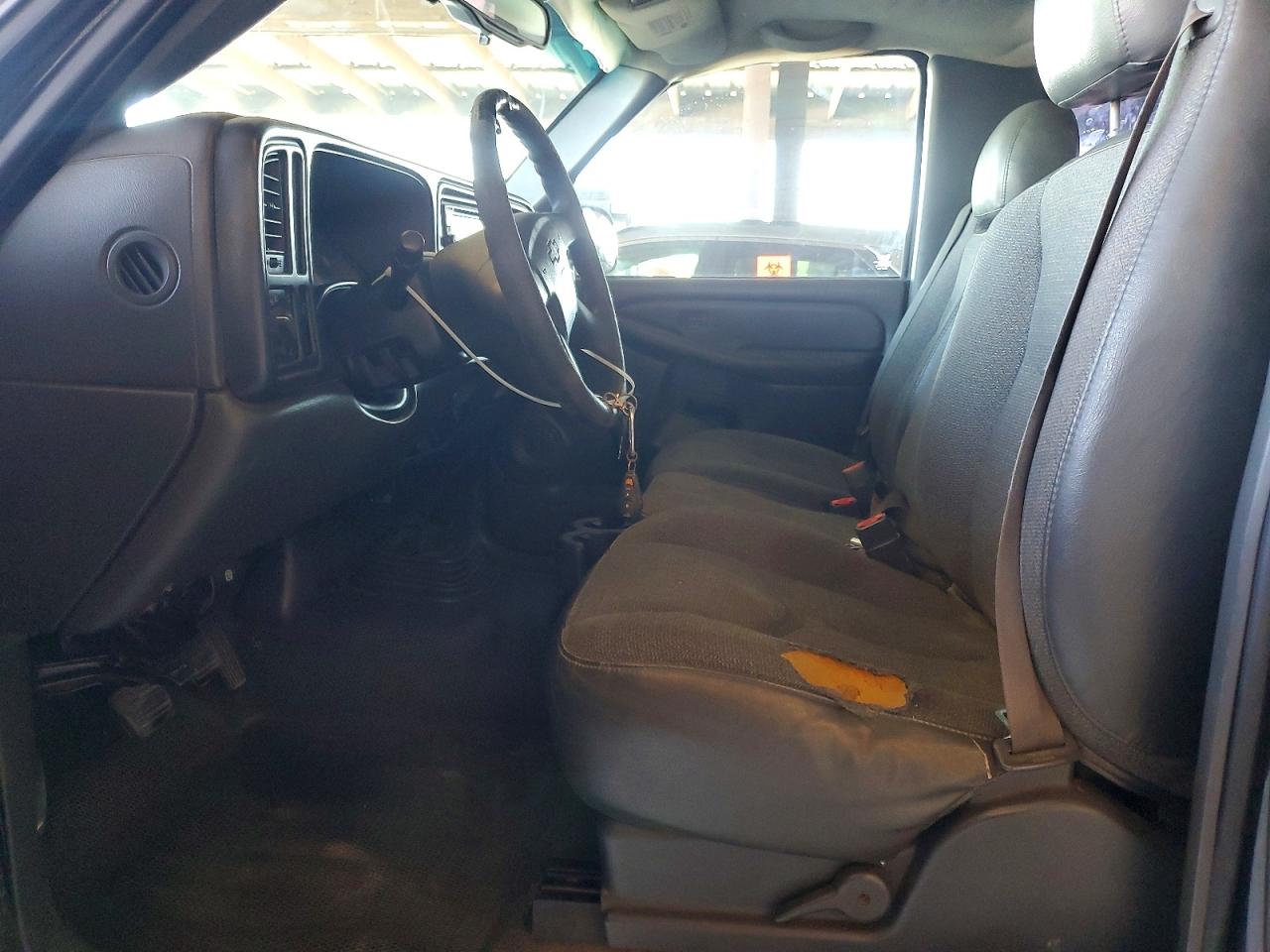 2003 CHEVROLET SILVERADO C1500 photo 7