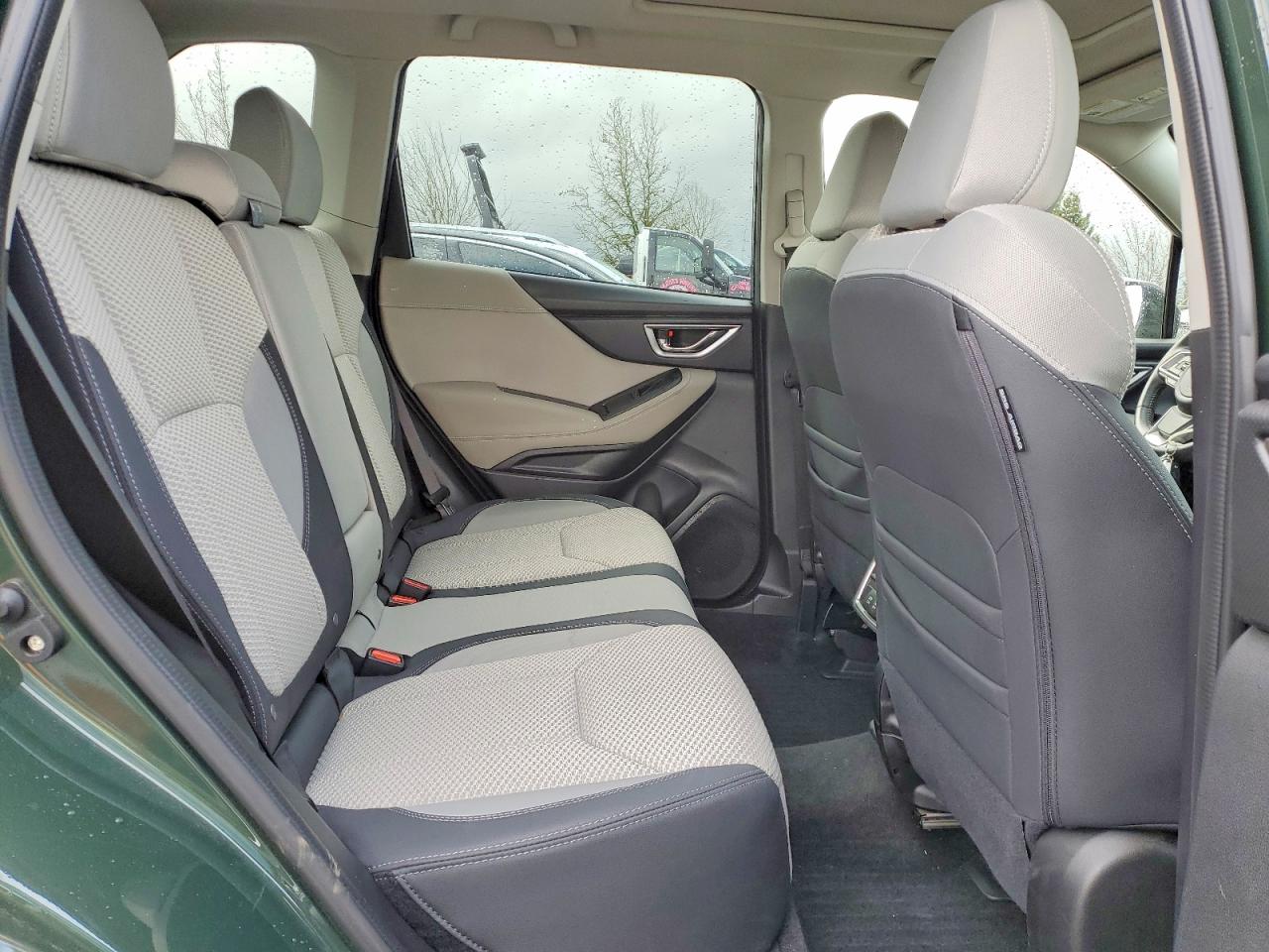 2022 SUBARU FORESTER PREMIUM photo 31