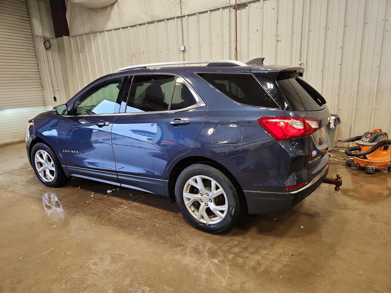 2018 CHEVROLET EQUINOX LT photo 4