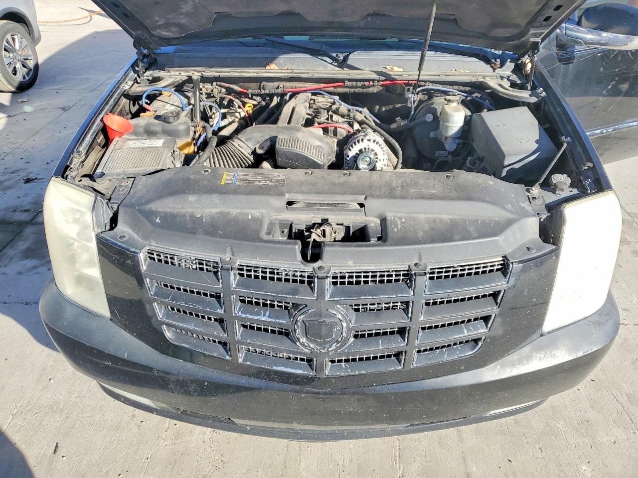 2008 CADILLAC ESCALADE LUXURY photo 31