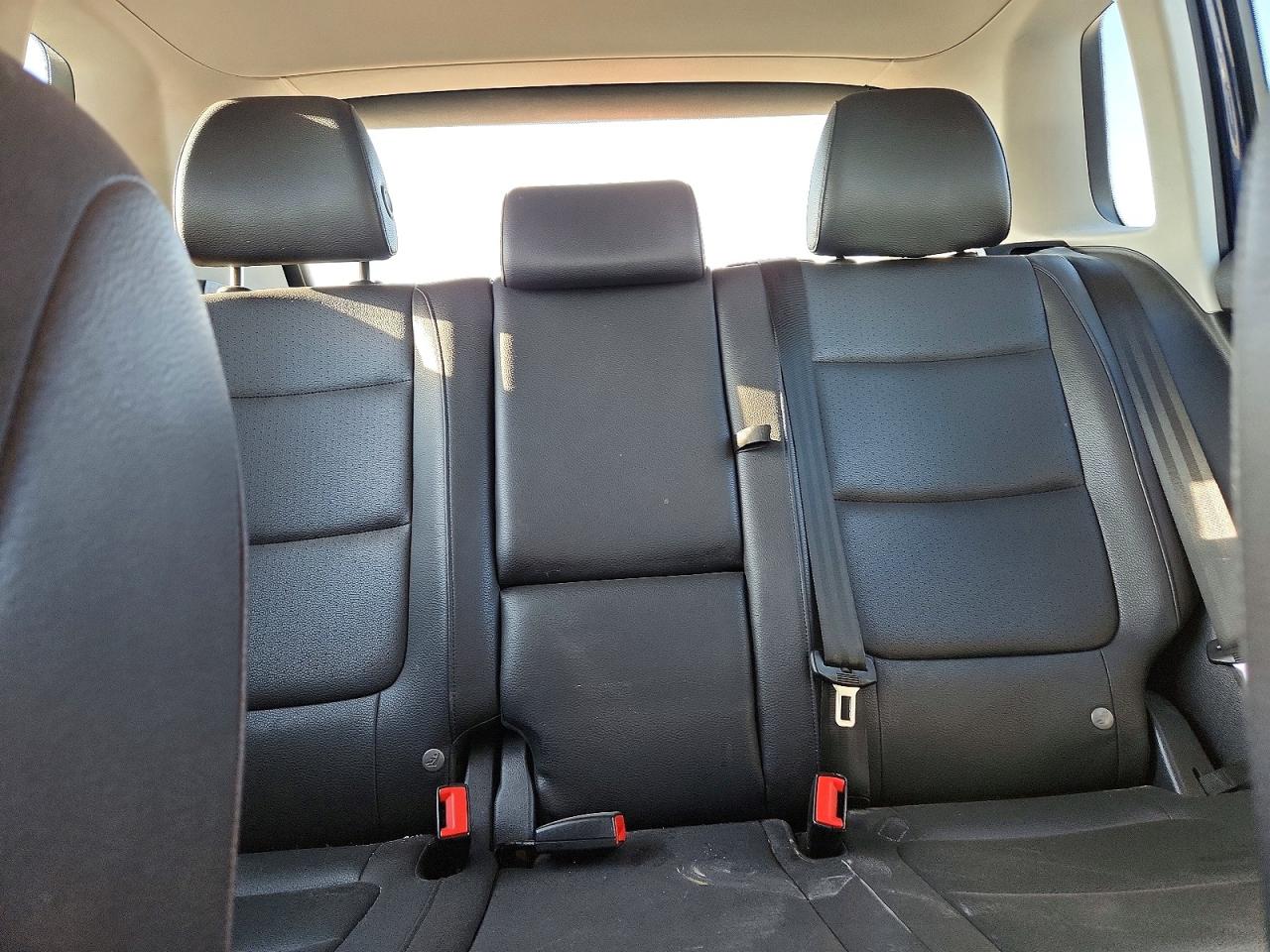 2016 VOLKSWAGEN TIGUAN S photo 19