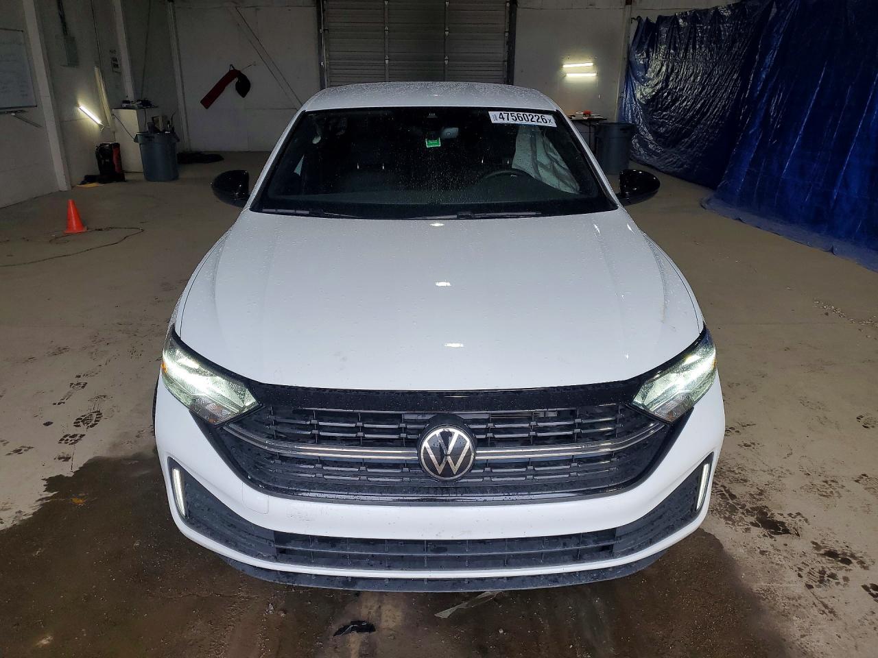 2024 VOLKSWAGEN JETTA SPORT photo 5
