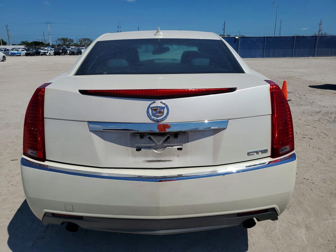 2009 CADILLAC CTS photo 6