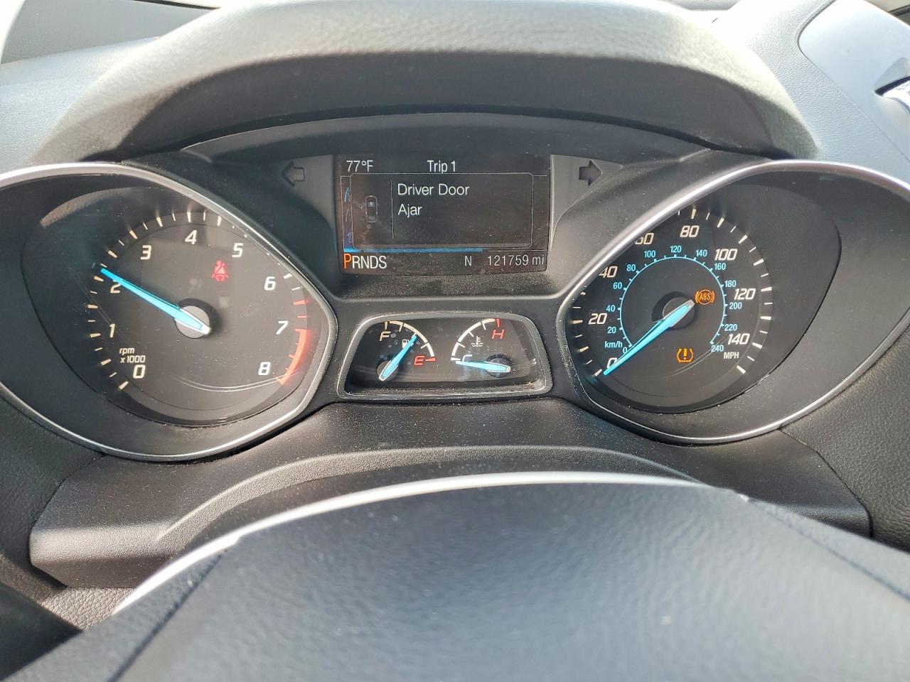 2016 FORD ESCAPE SE photo 17
