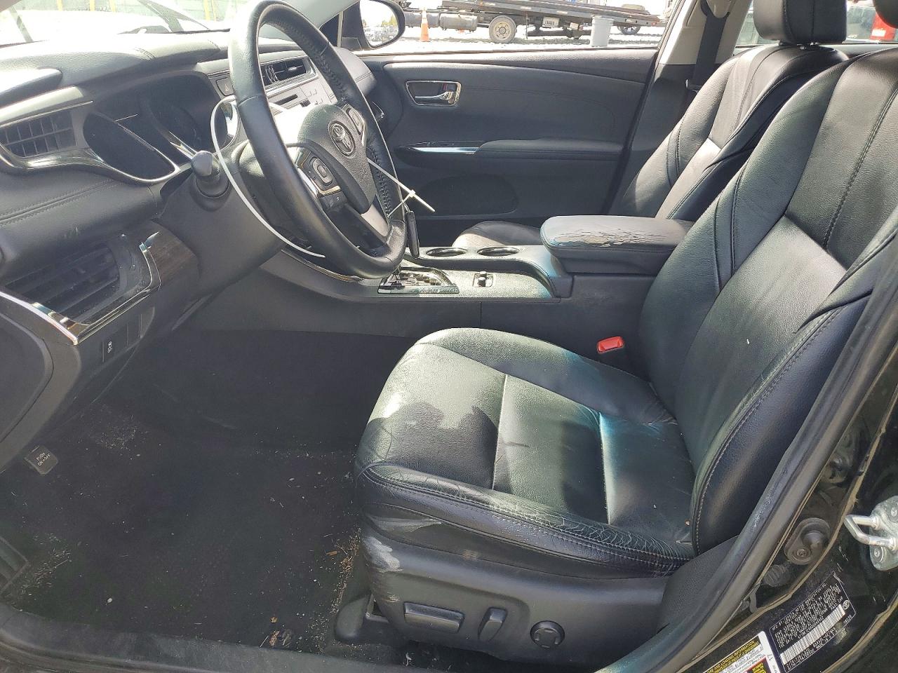 2013 TOYOTA AVALON XLE photo 13