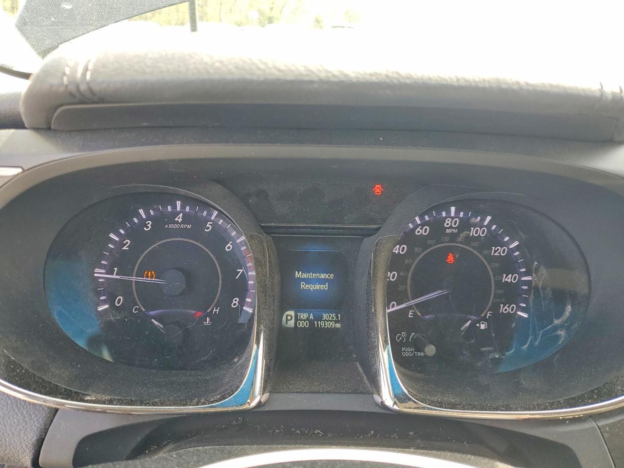 2013 TOYOTA AVALON XLE photo 17