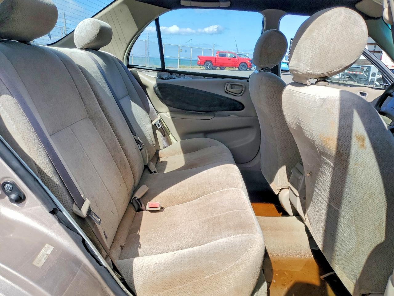 2001 TOYOTA COROLLA CE photo 19