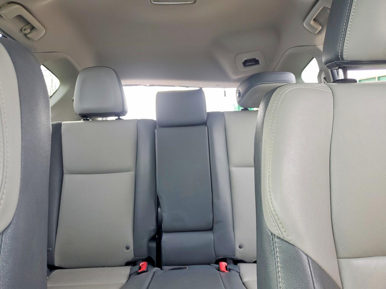 2013 TOYOTA RAV4 LIMITED photo 19