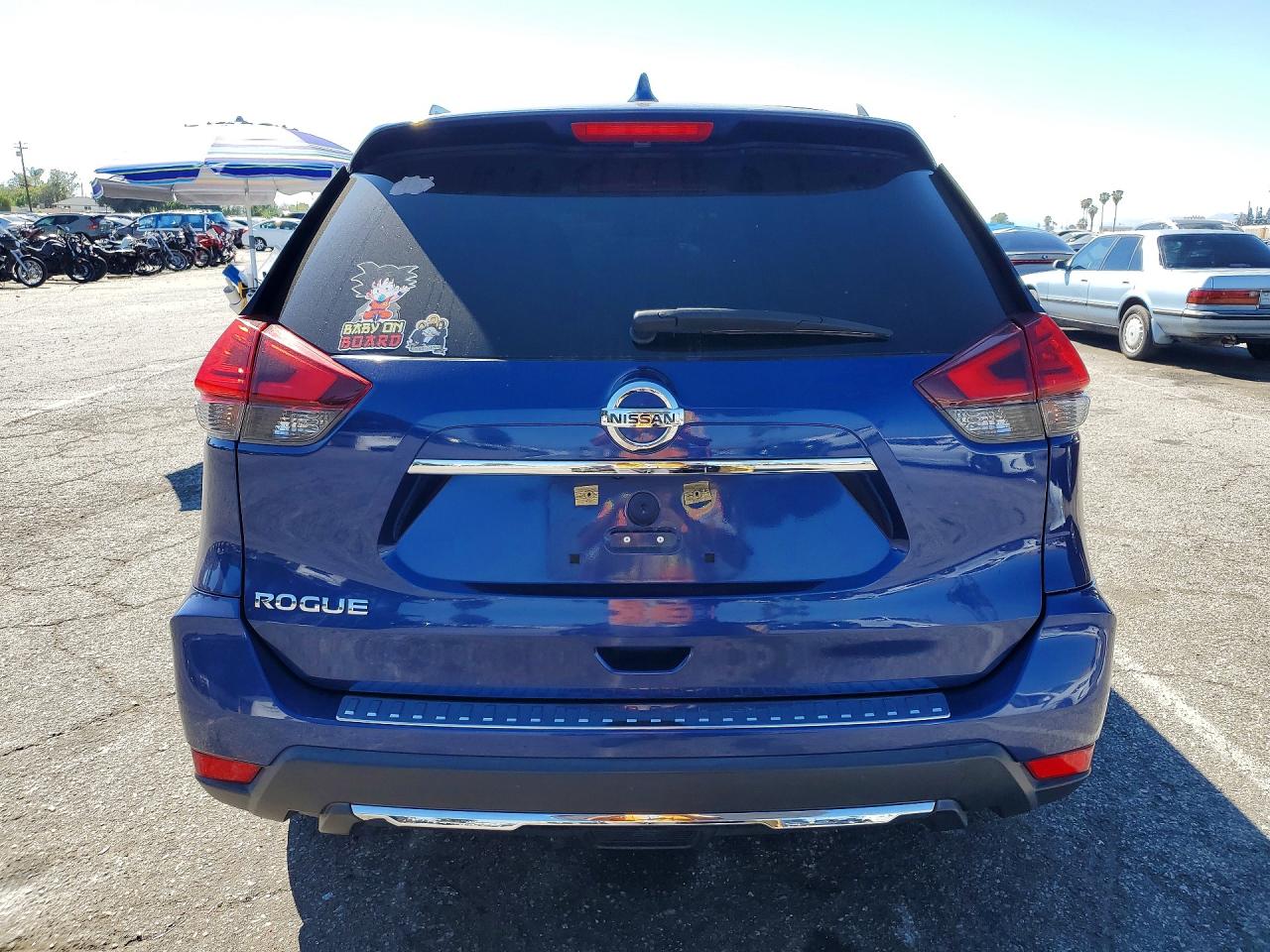 2017 NISSAN ROGUE S photo 16