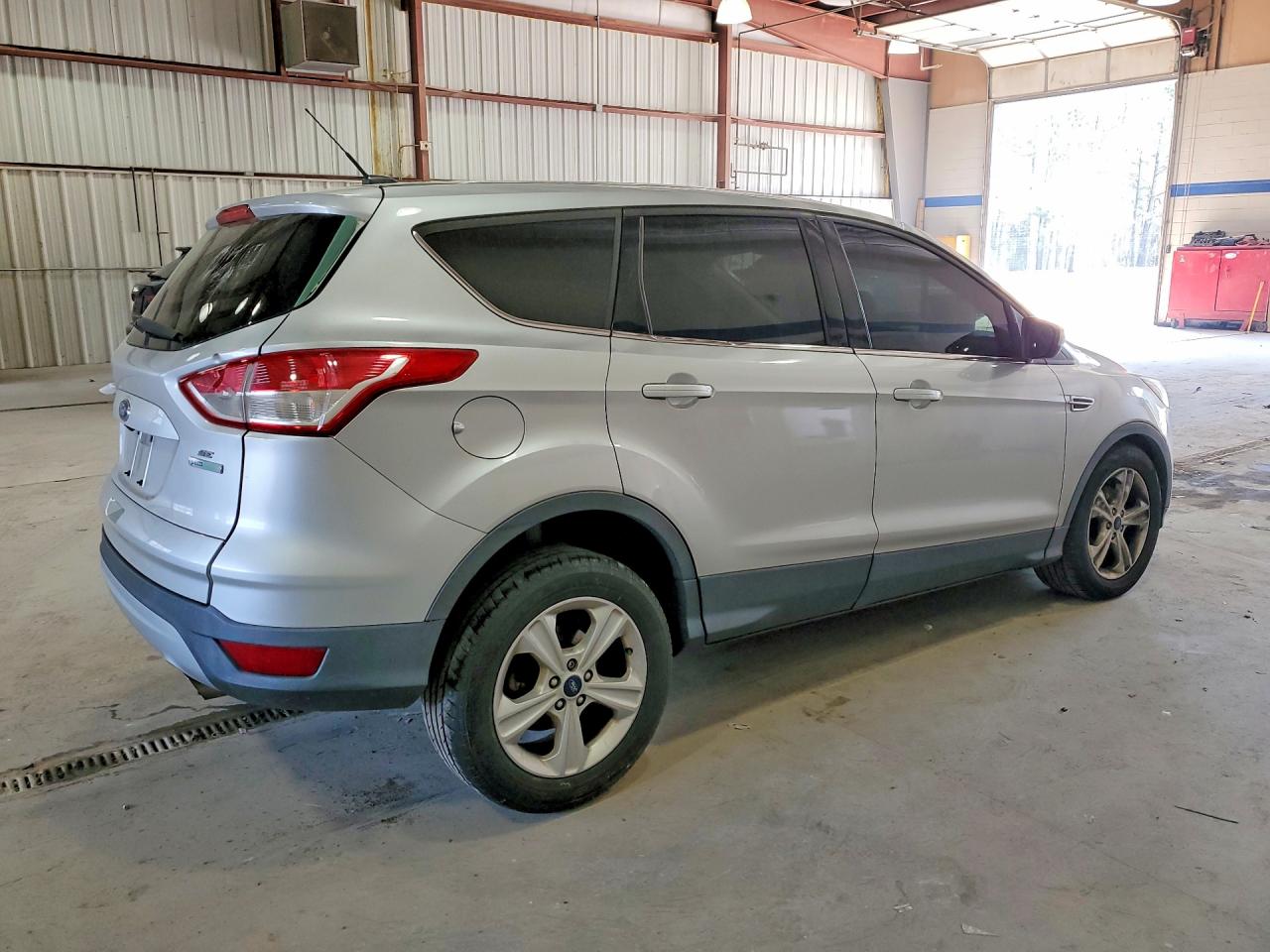 2016 FORD ESCAPE SE photo 5