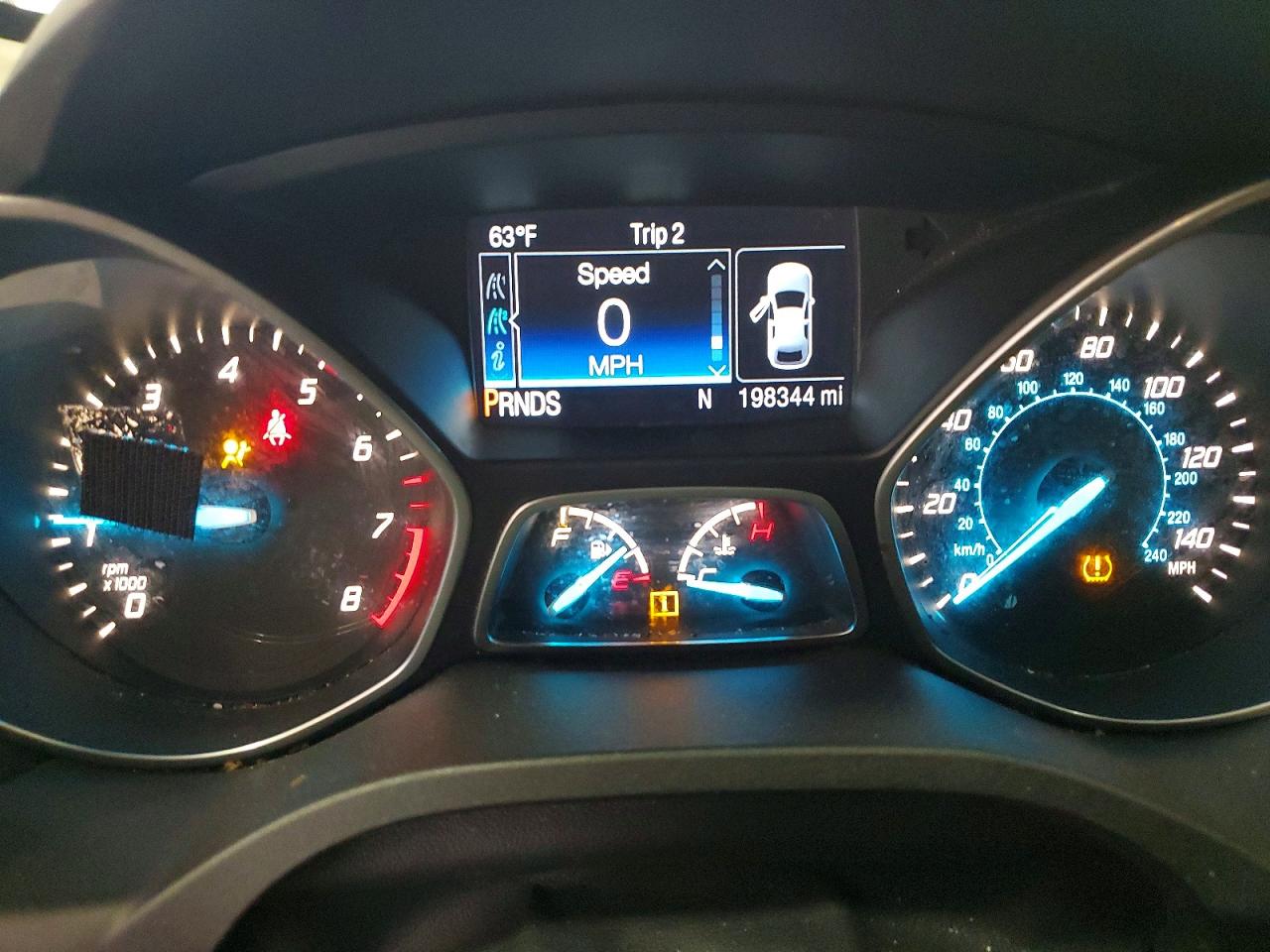2016 FORD ESCAPE SE photo 17