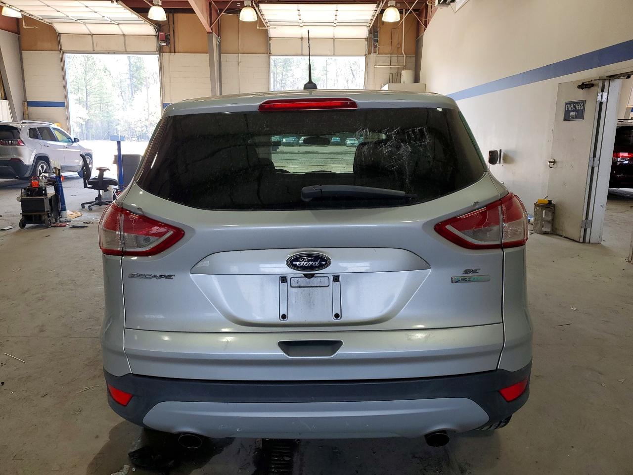 2016 FORD ESCAPE SE photo 11