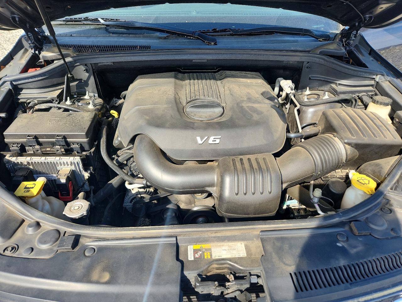 2015 JEEP GRAND CHEROKEE LAREDO photo 31