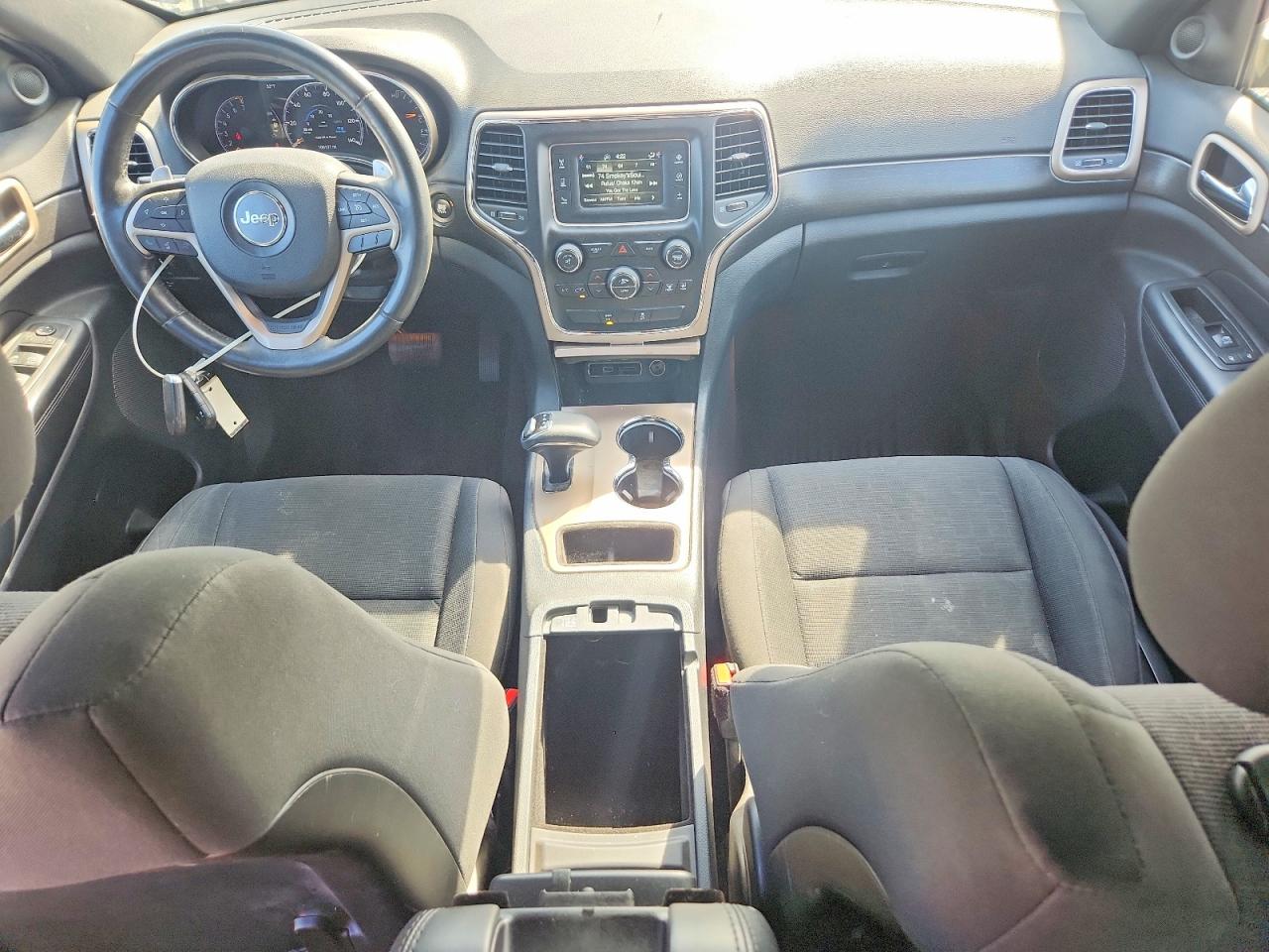 2015 JEEP GRAND CHEROKEE LAREDO photo 22