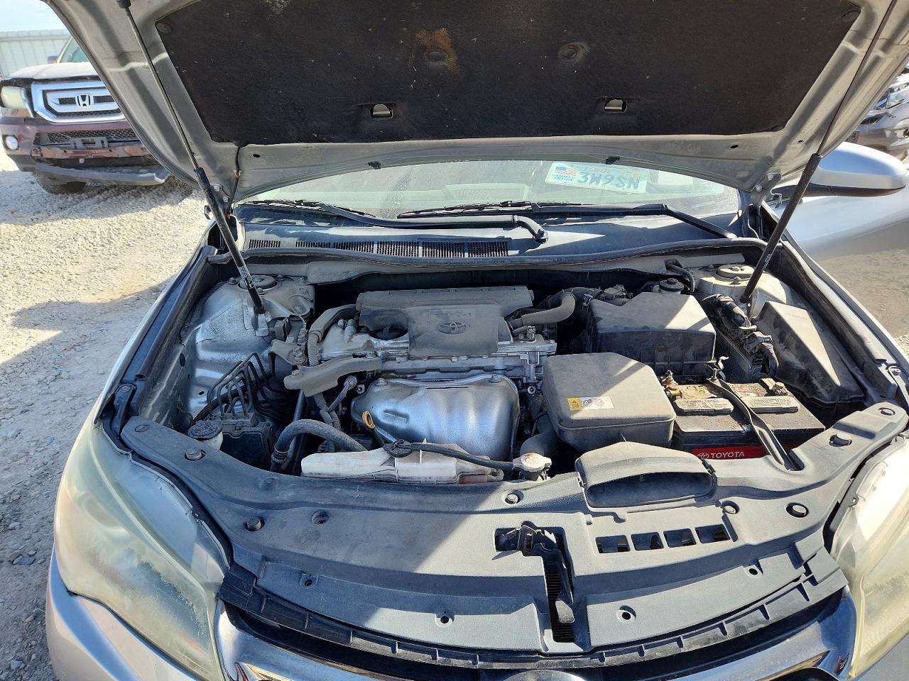 2017 TOYOTA CAMRY SE photo 21