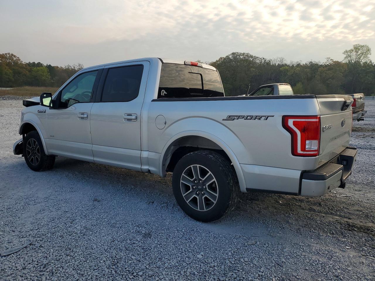 2015 FORD F150 SUPERCREW photo 3