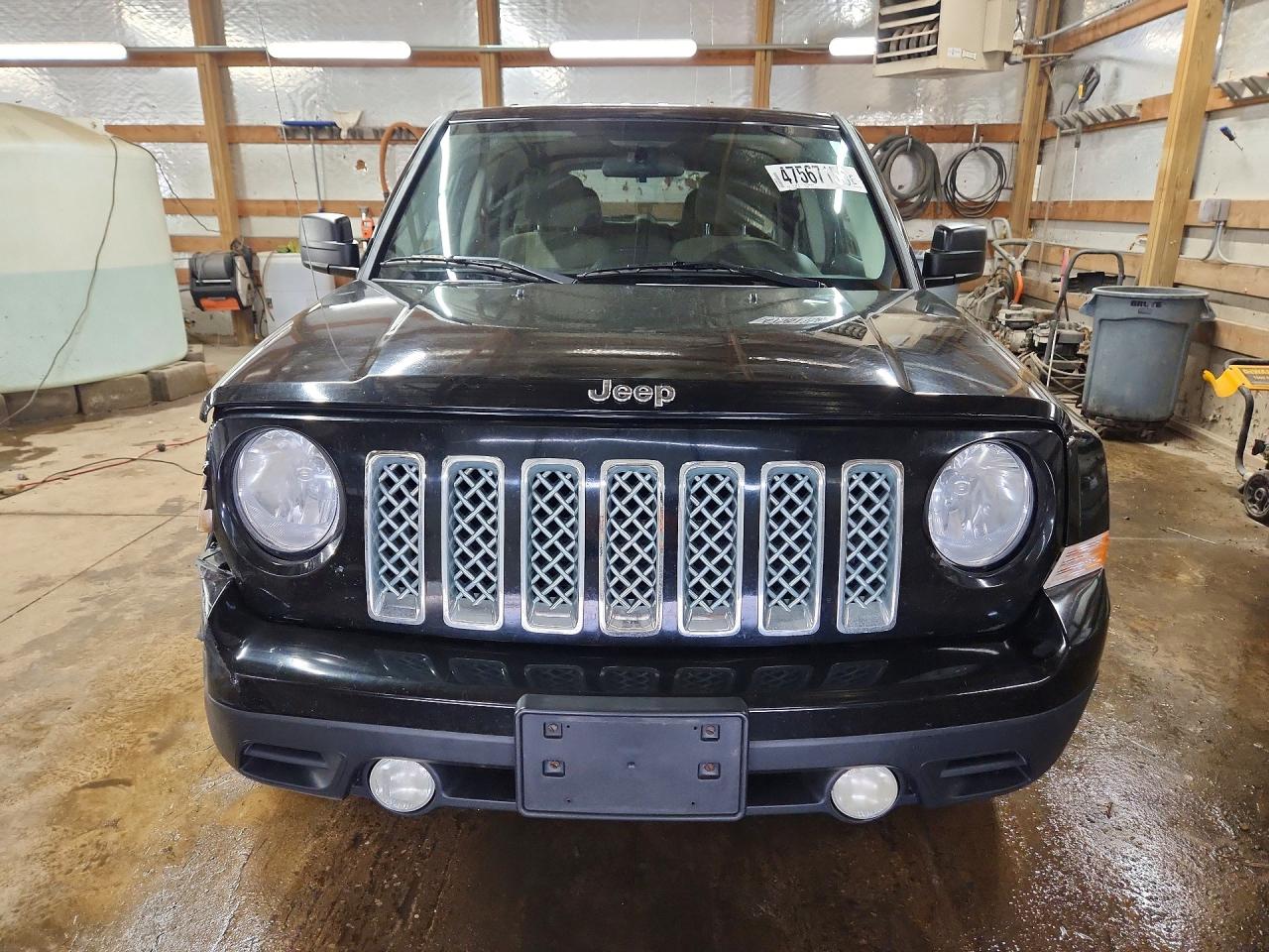 2014 JEEP PATRIOT SPORT photo 9