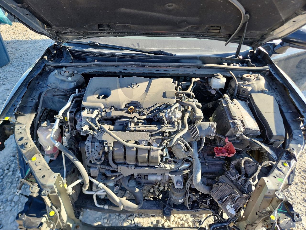2021 TOYOTA CAMRY SE photo 21