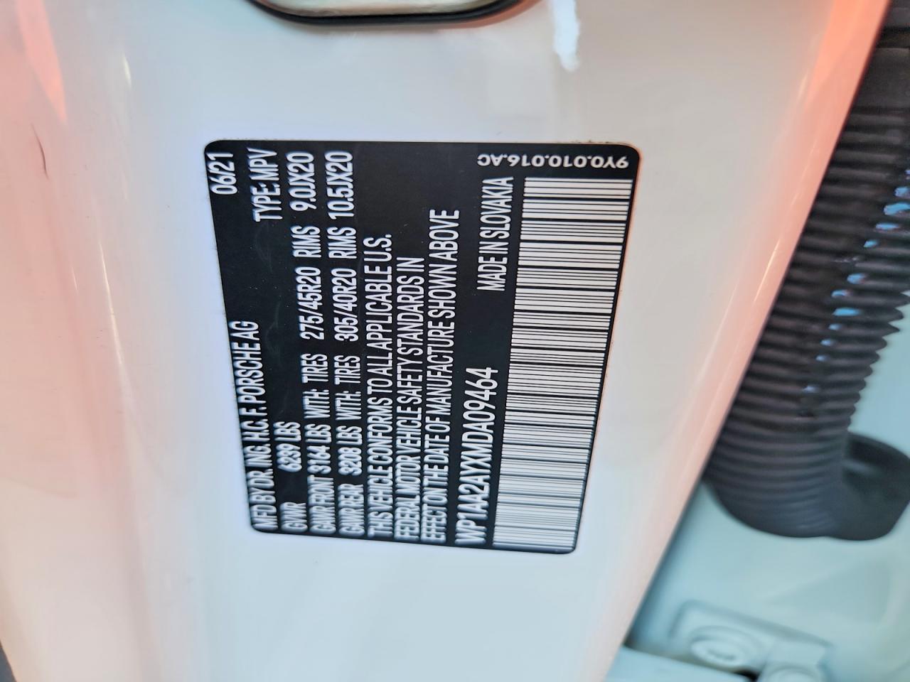 2021 PORSCHE CAYENNE photo 37