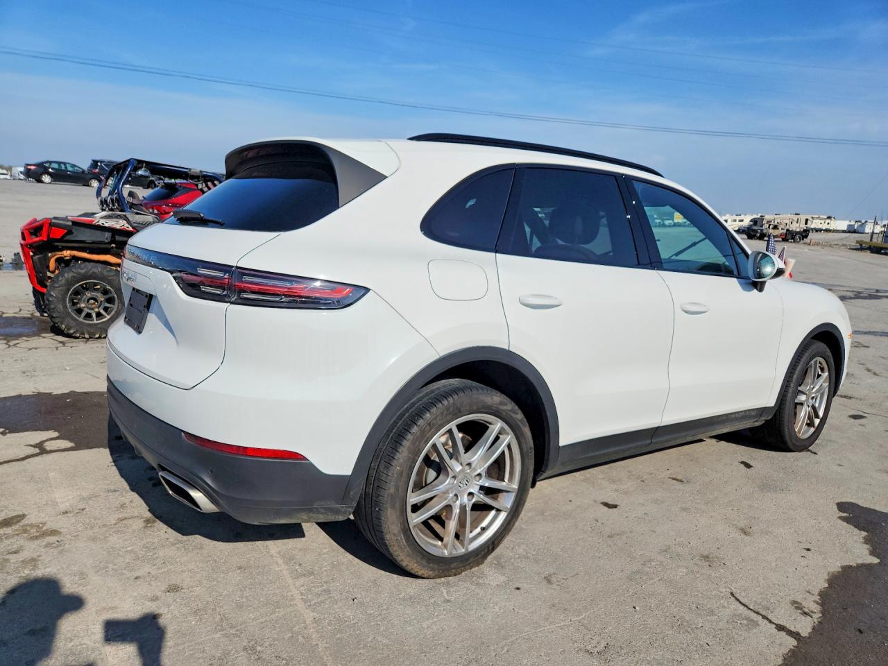 2021 PORSCHE CAYENNE photo 7