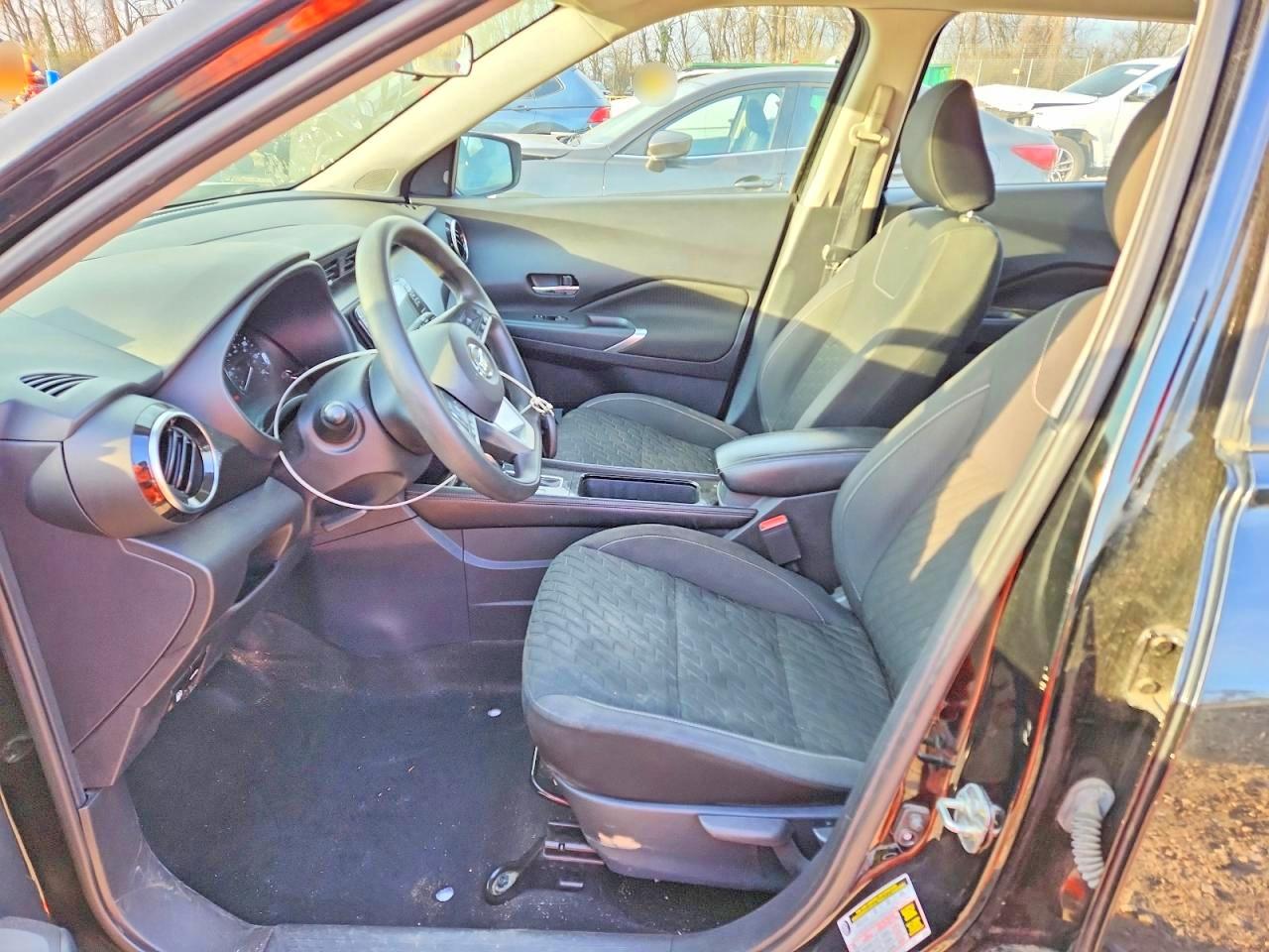 2021 NISSAN KICKS SV photo 19