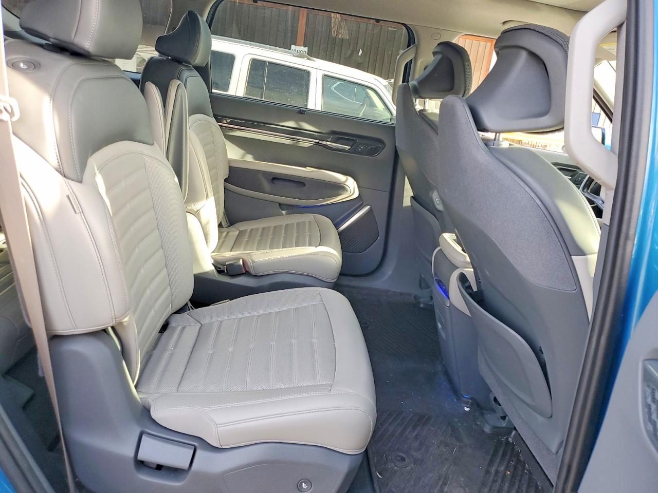 2024 KIA EV9 LAND photo 31