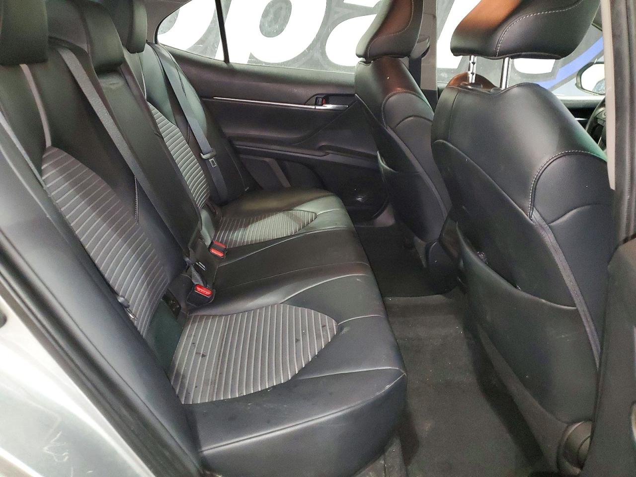 2021 TOYOTA CAMRY SE photo 37