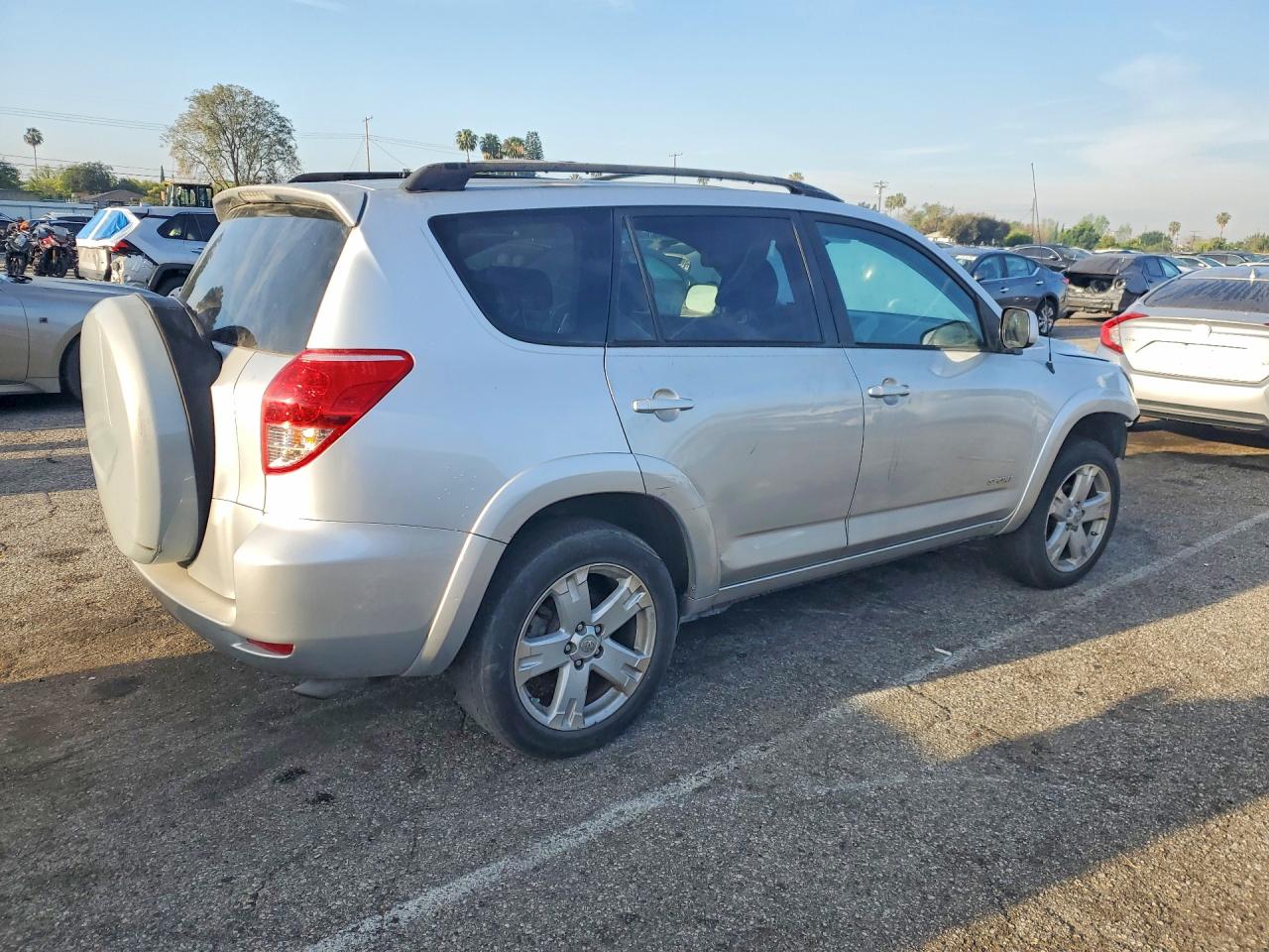 2008 TOYOTA RAV4 SPORT photo 5
