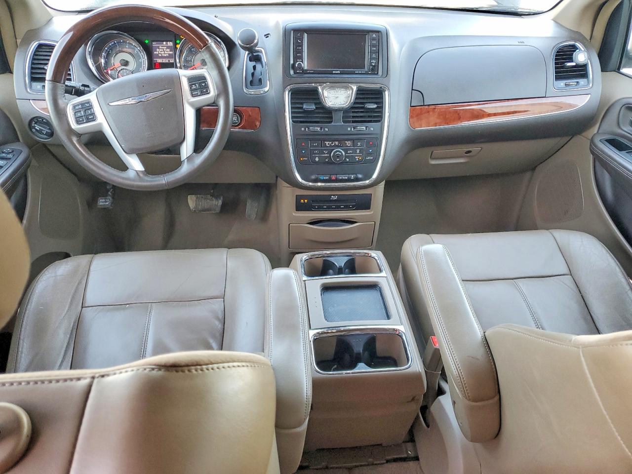 2015 CHRYSLER TOWN & COUNTRY LIMITED PLATINUM photo 15