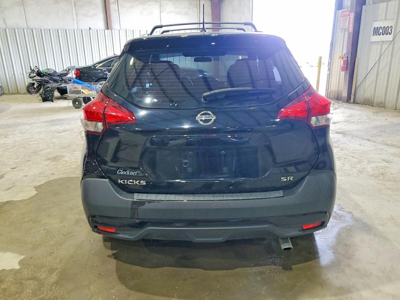 2019 NISSAN KICKS SR photo 11
