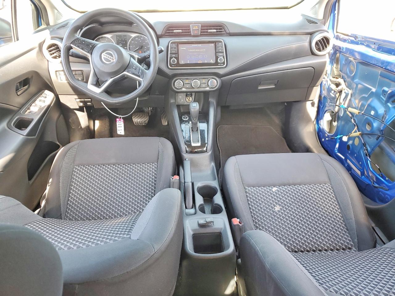2020 NISSAN VERSA S photo 22