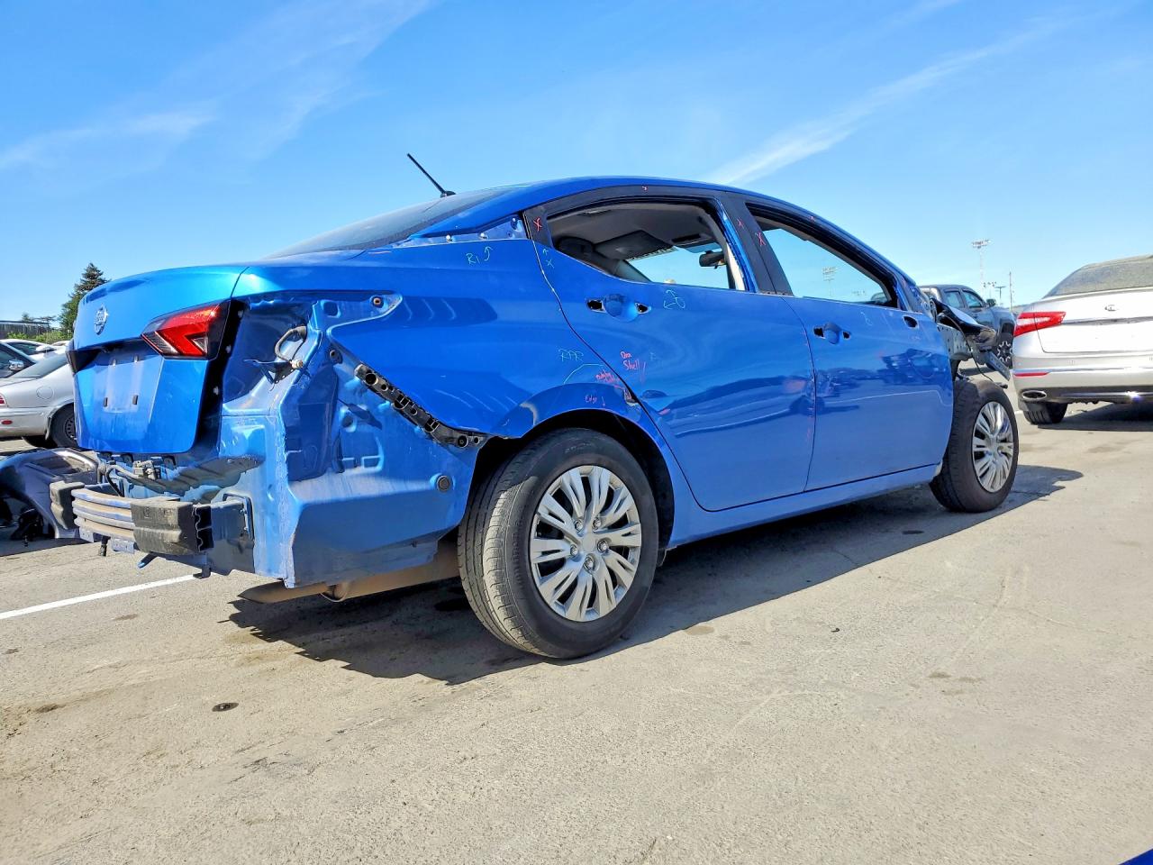 2020 NISSAN VERSA S photo 7