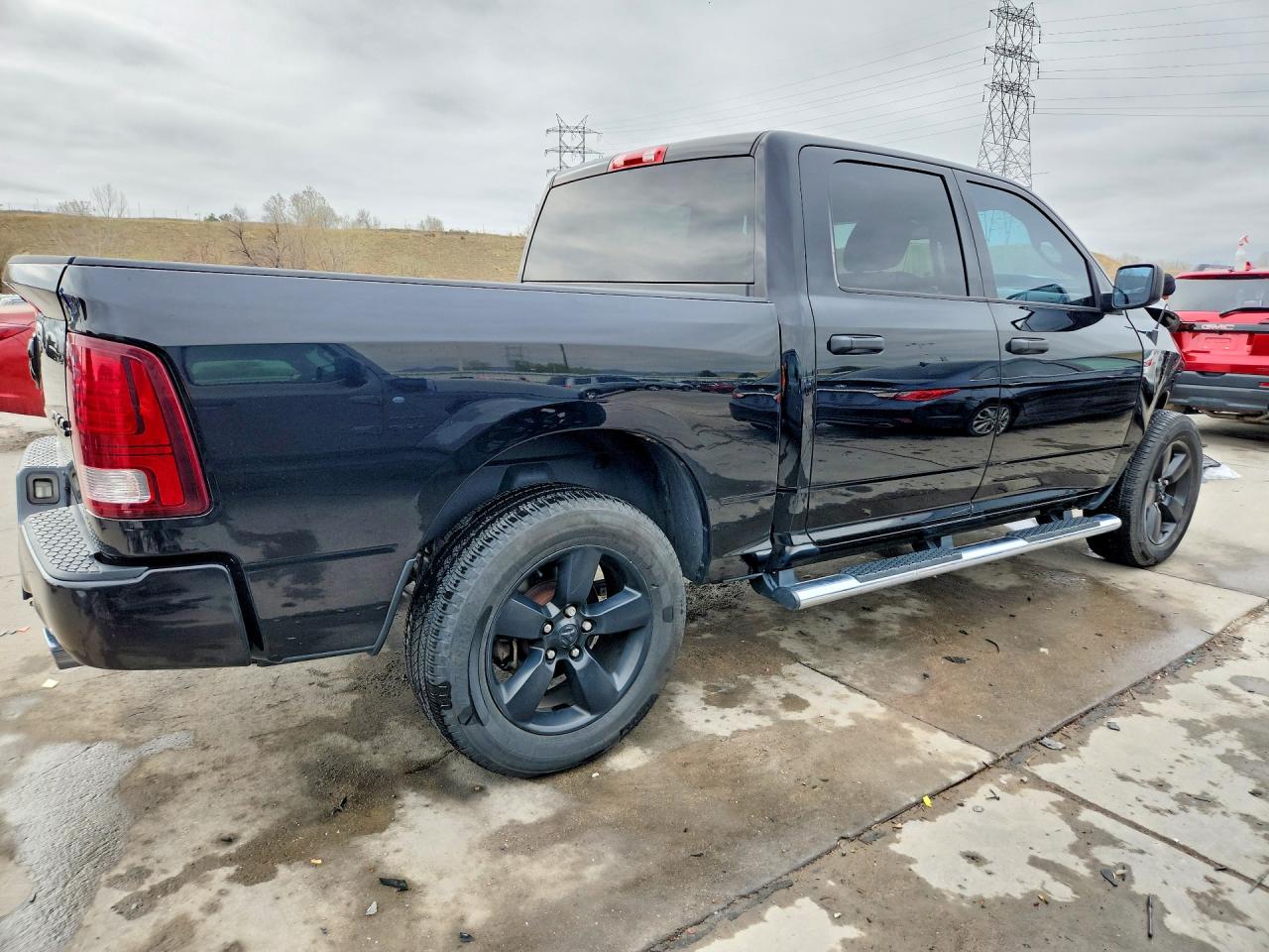 2015 RAM 1500 ST photo 5