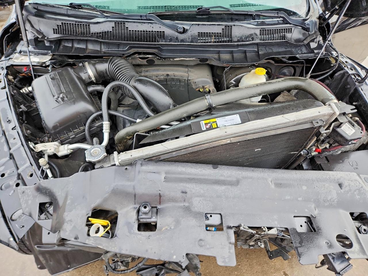 2015 RAM 1500 ST photo 21