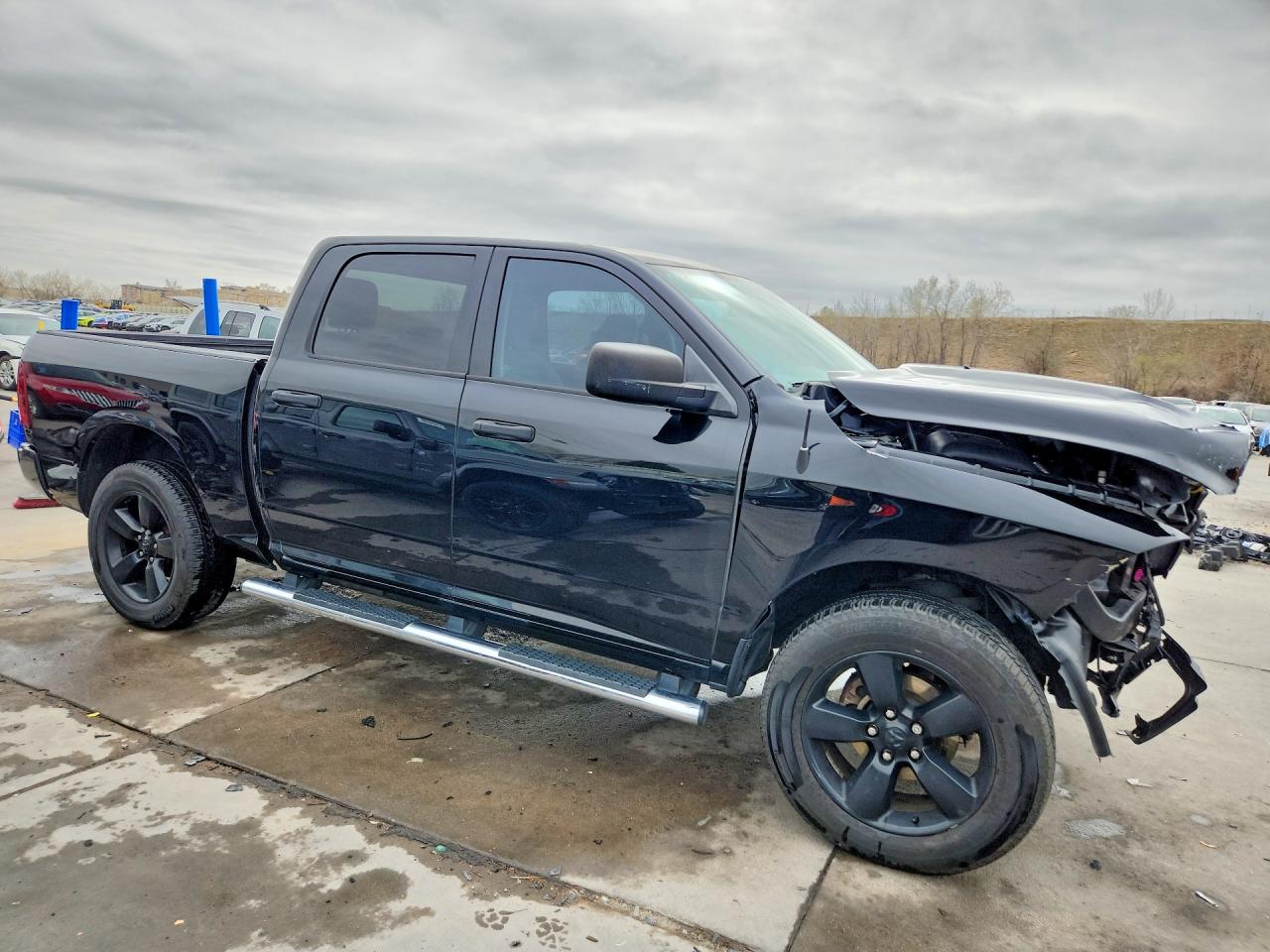 2015 RAM 1500 ST photo 7